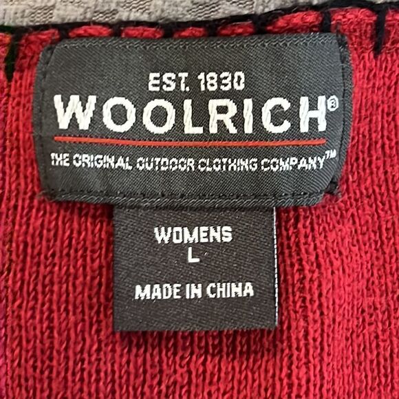 Woolrich Wine Color Sweater with Black Embroidery - Size Large - Picture 9 of 11